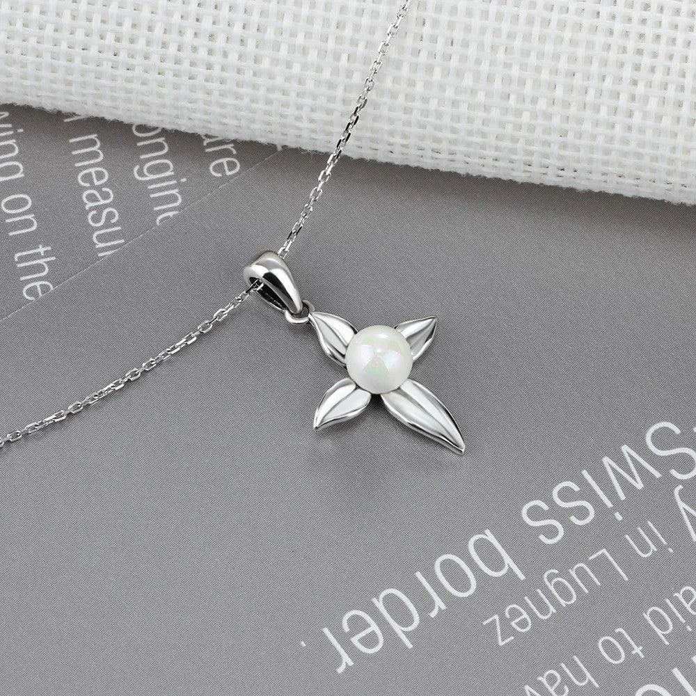 Cross Patterned Silver Pearl Pendant Necklace