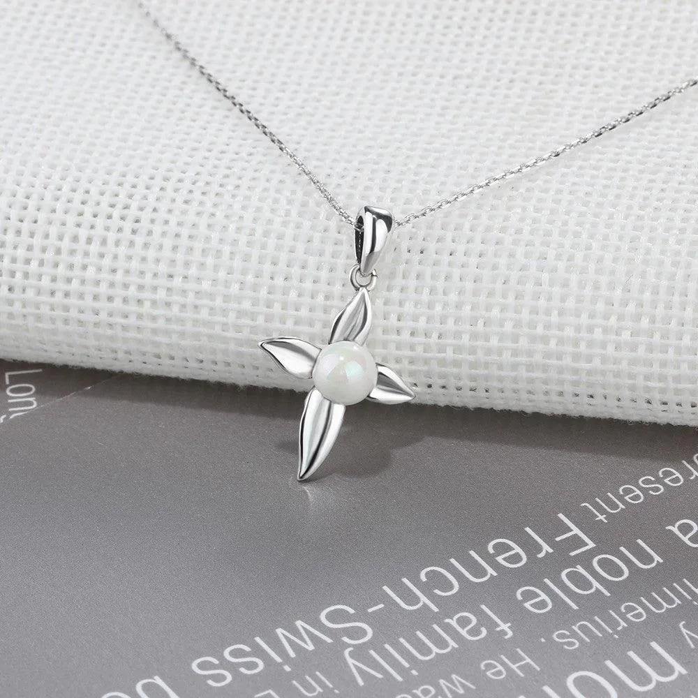 Cross Patterned Silver Pearl Pendant Necklace